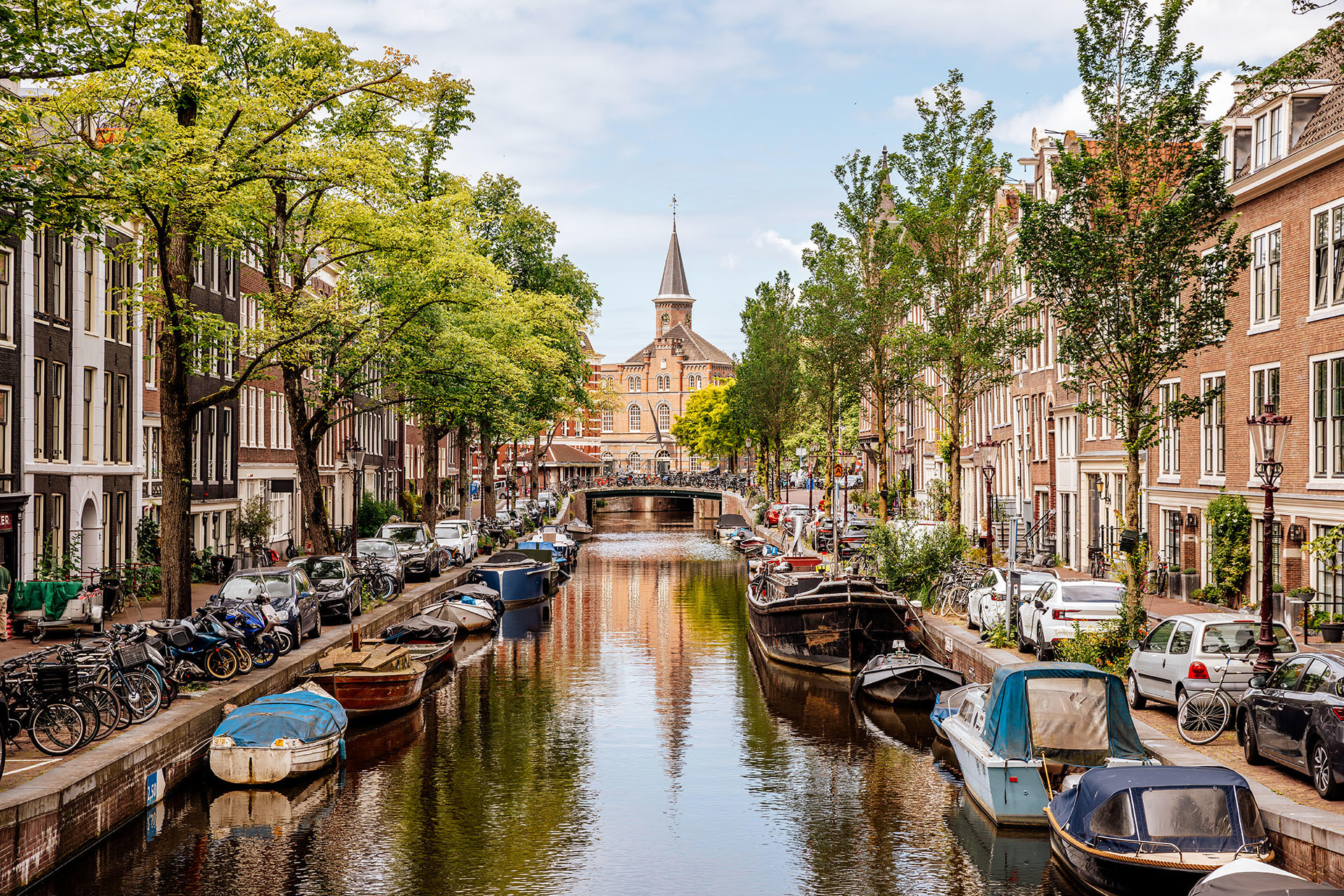 Edmonton to Amsterdam flights for $787 - May/June 2026