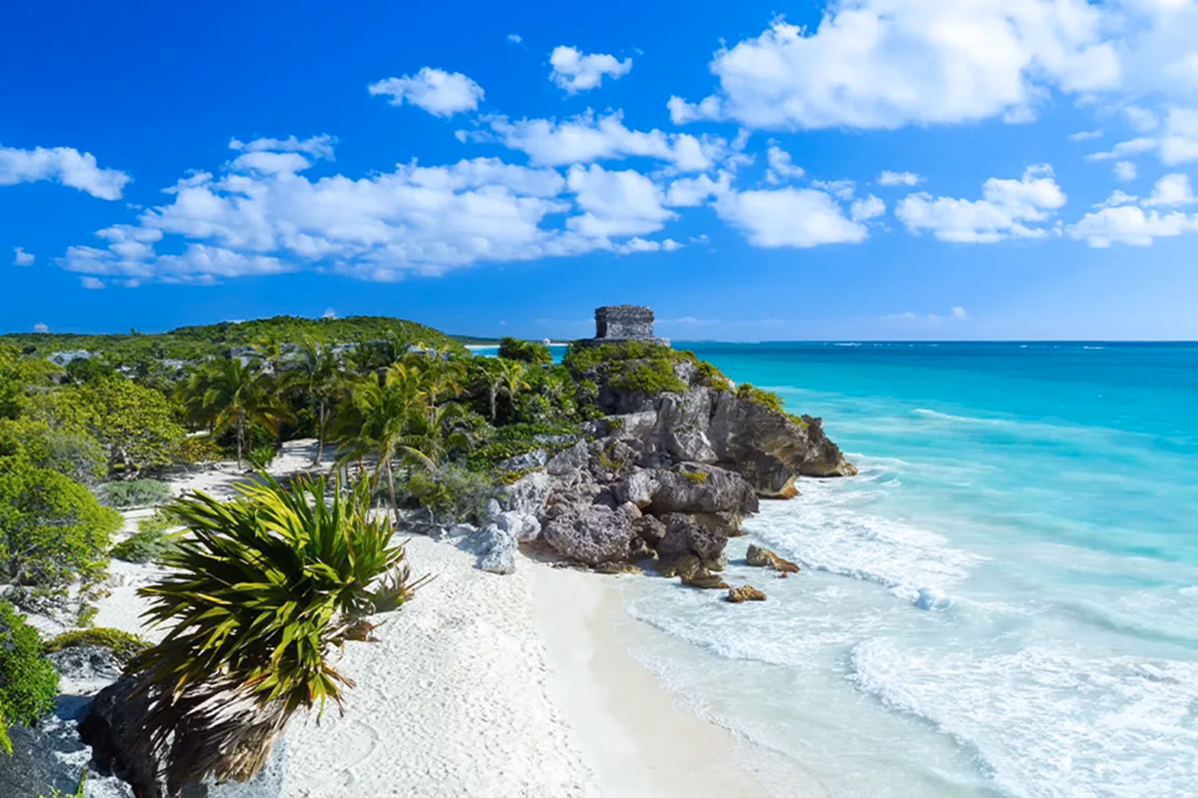 Saskatoon to Tulum flights for $443 - Apr 2026